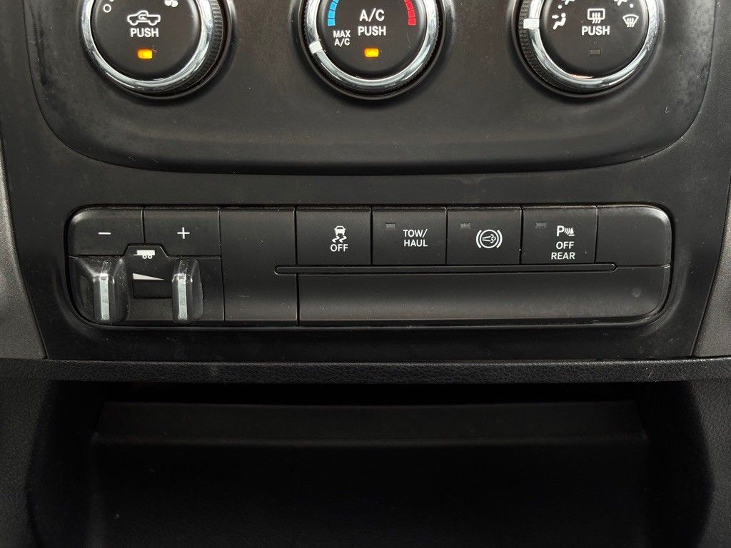 2017 Ram 2500 ST Tradesman photo 43
