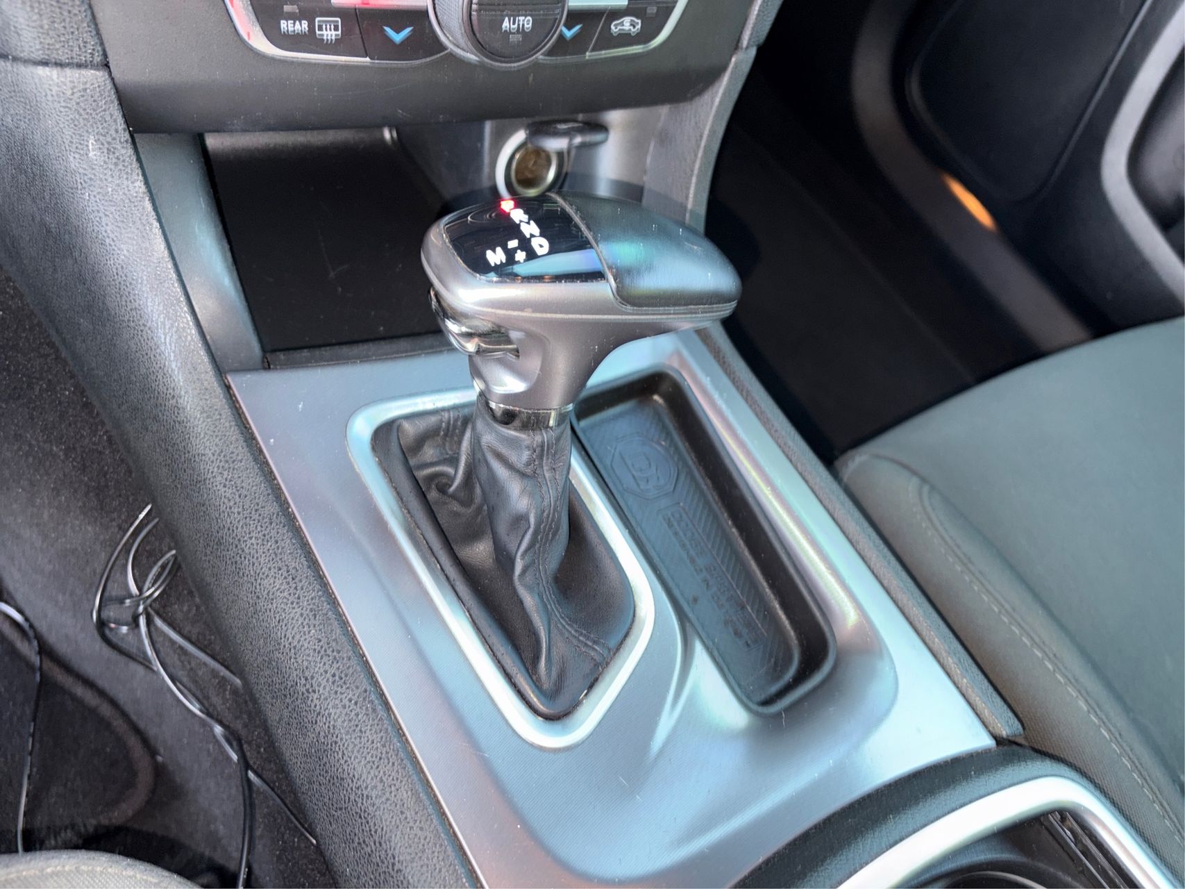 Dodge Charger photo 35