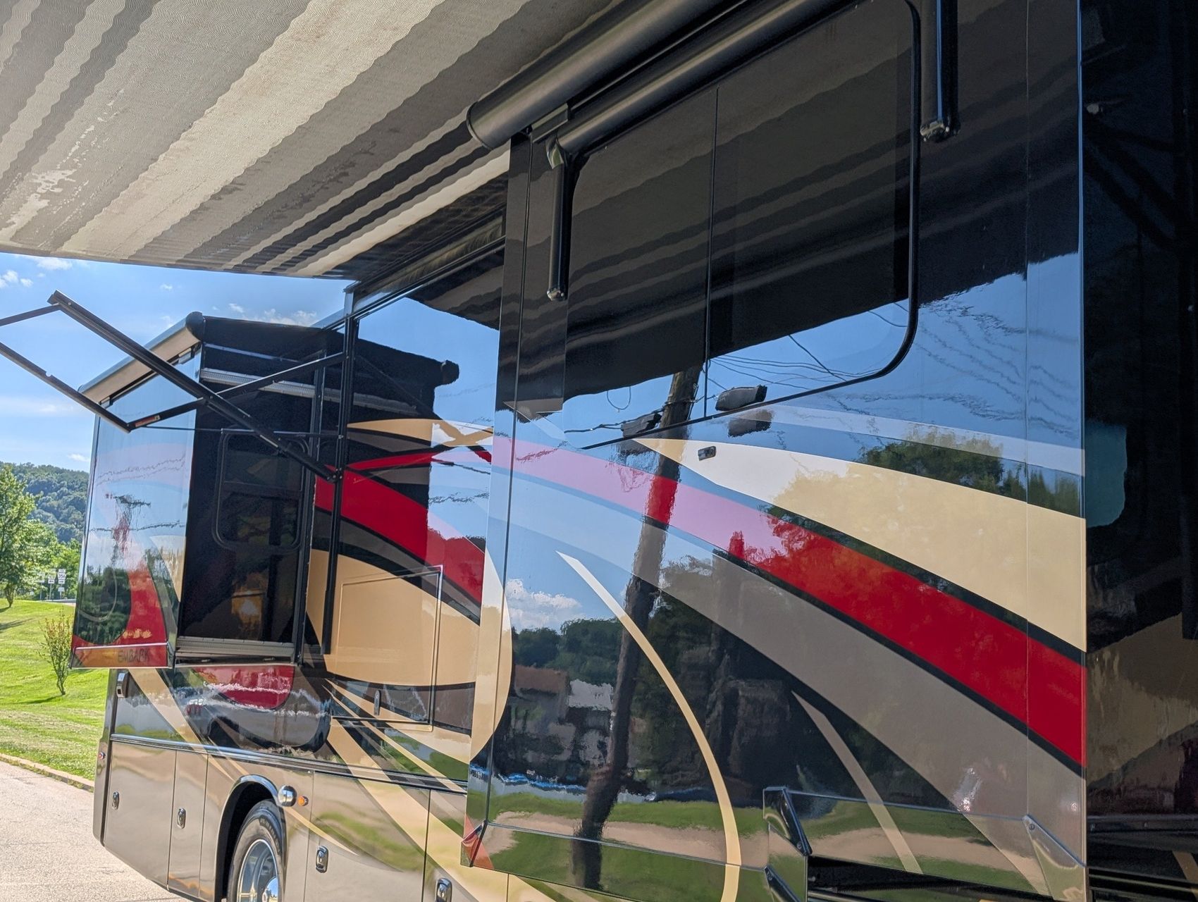 2019 Jayco Embark 24