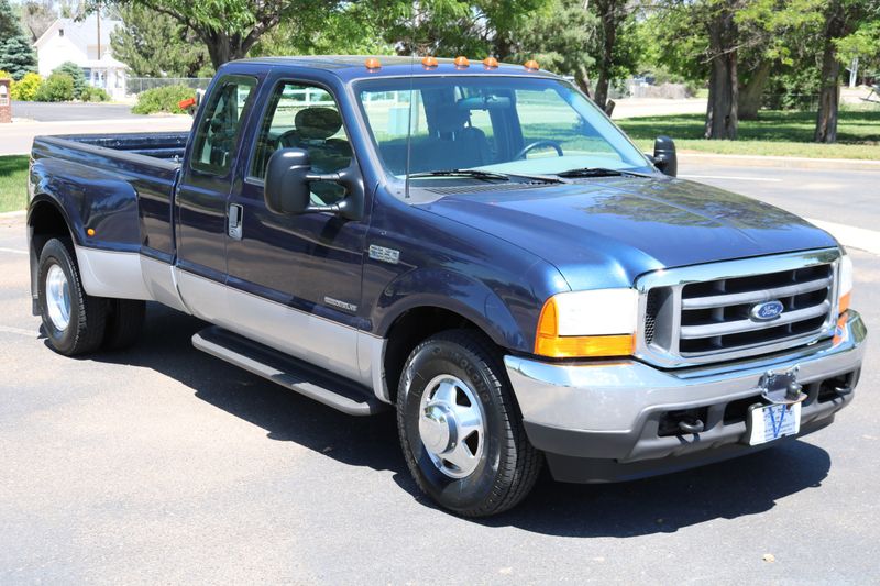 2001 Ford F-350 Super Duty Photos