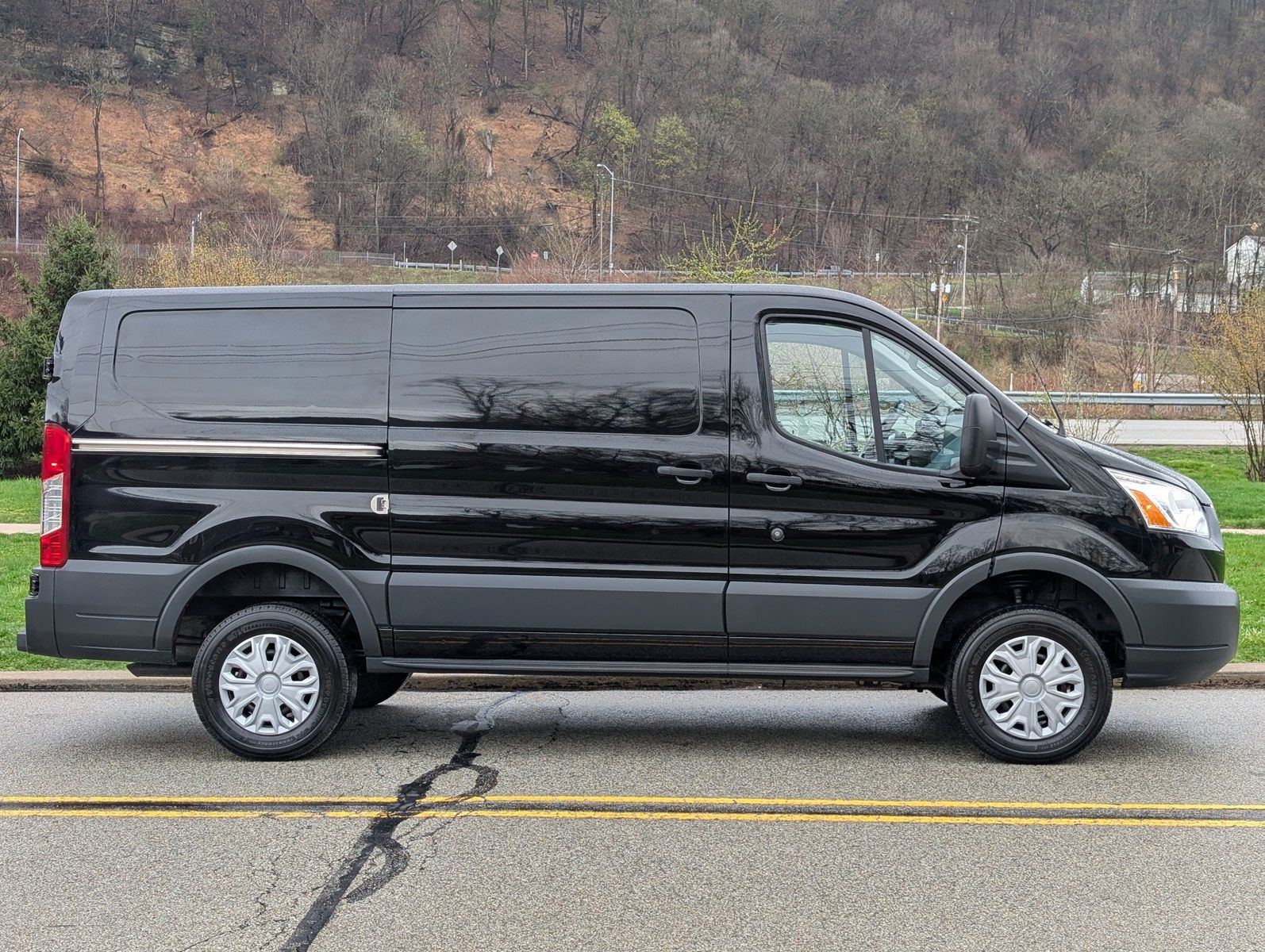 2018 Ford Transit-150 5