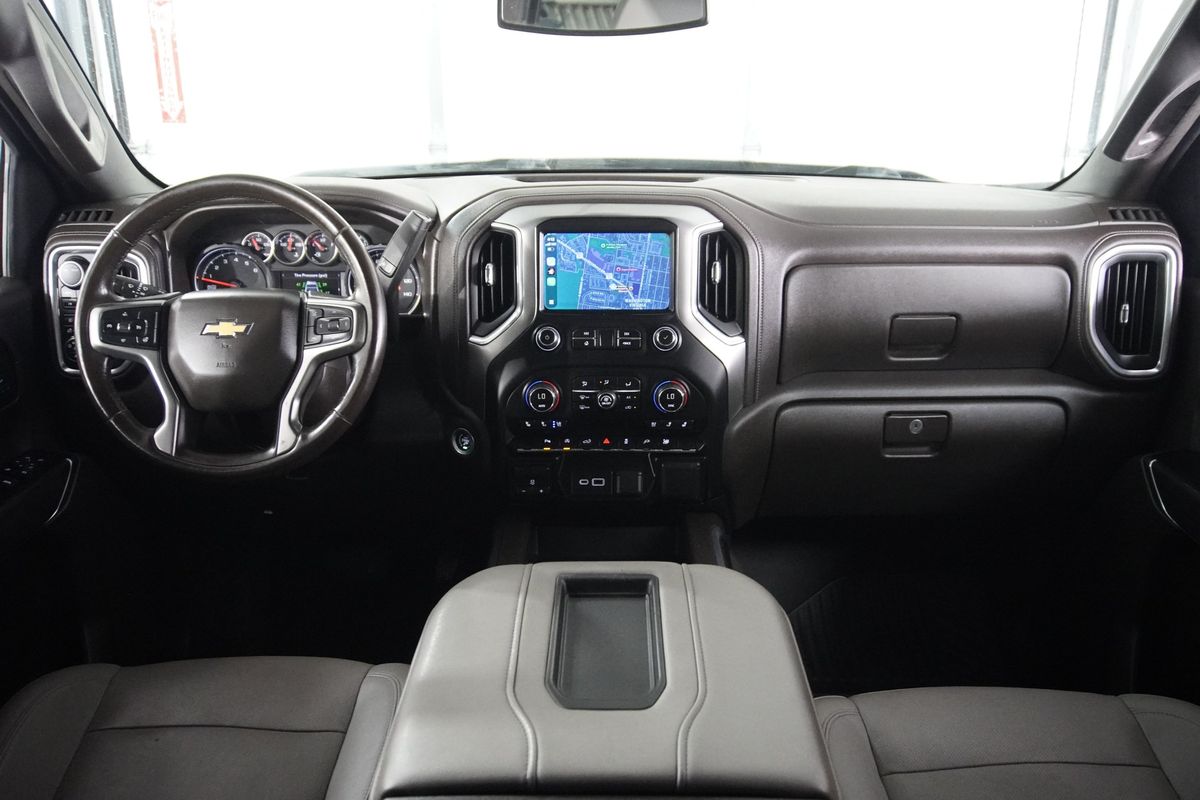 2021 Chevrolet Silverado 1500 4WD Crew Cab Short Bed LTZ