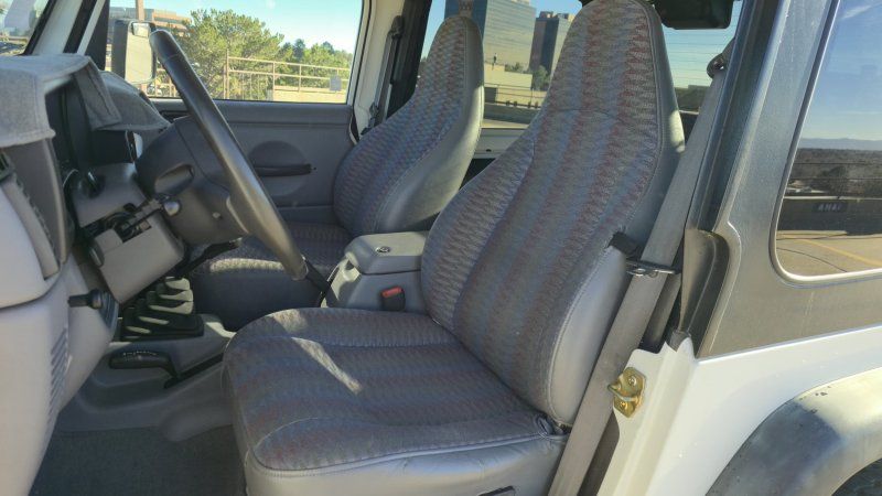 1998 Jeep Wrangler SPORT - Photo 17