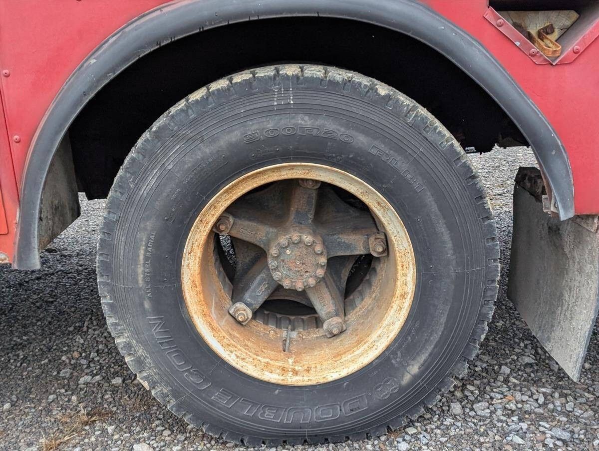 1987 GMC TopKick C70 32