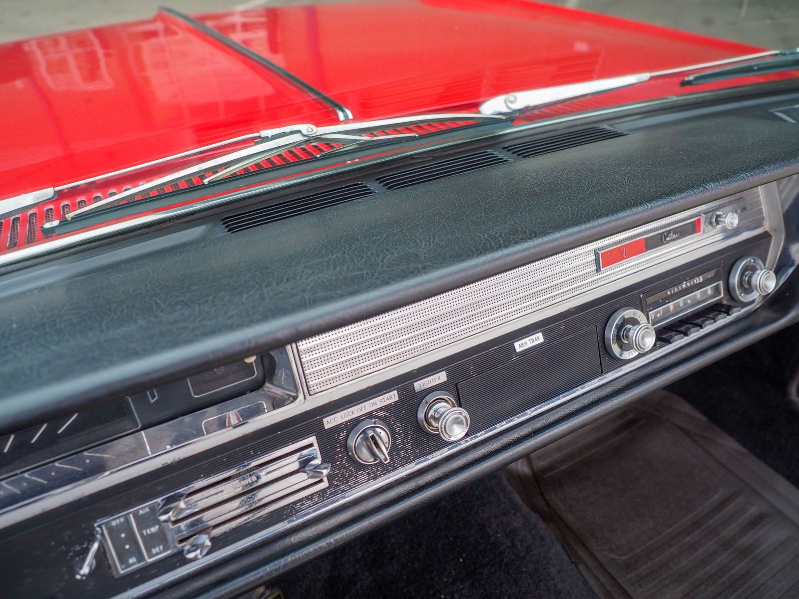 1964 Oldsmobile Cutlass 63