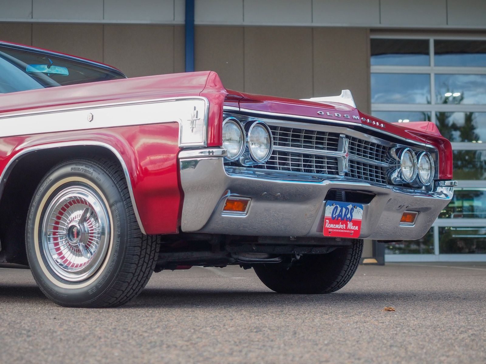 1963 Oldsmobile Starfire 3