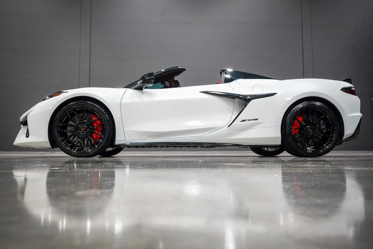 2024 Chevrolet Corvette Z06 3LZ Convertible RWD