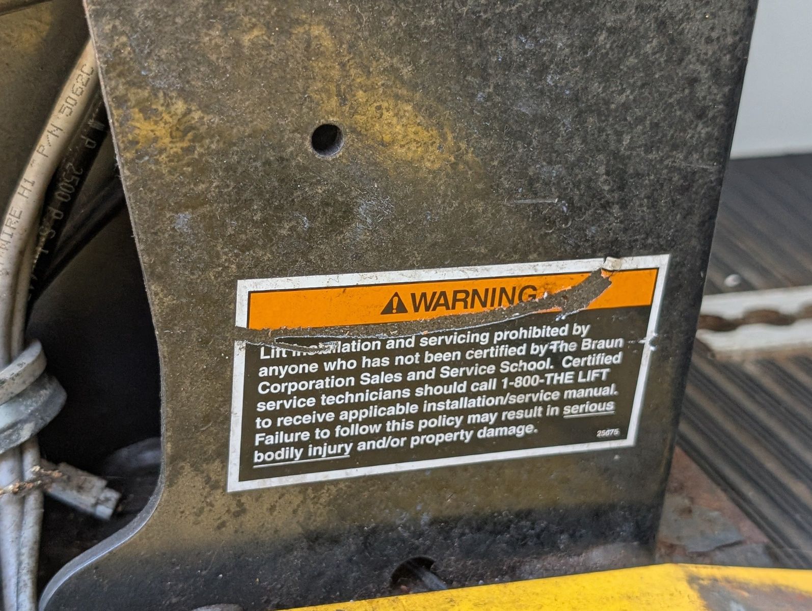 2007 Ford E-450 Cutaway 42