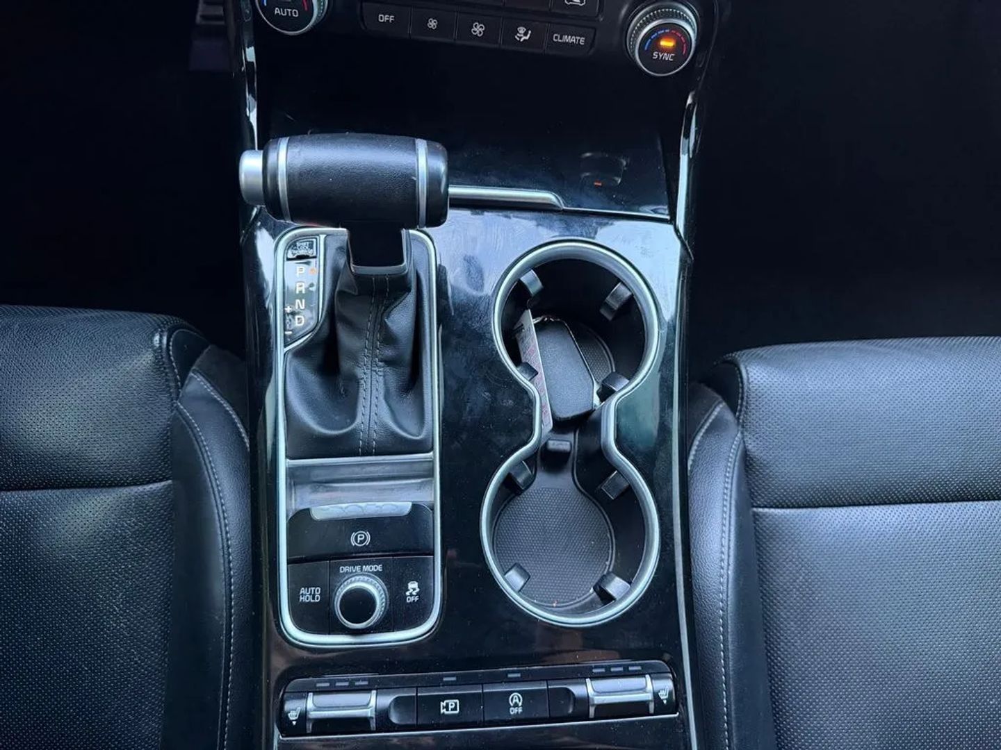 2022 Kia Stinger GT-Line - Photo 23