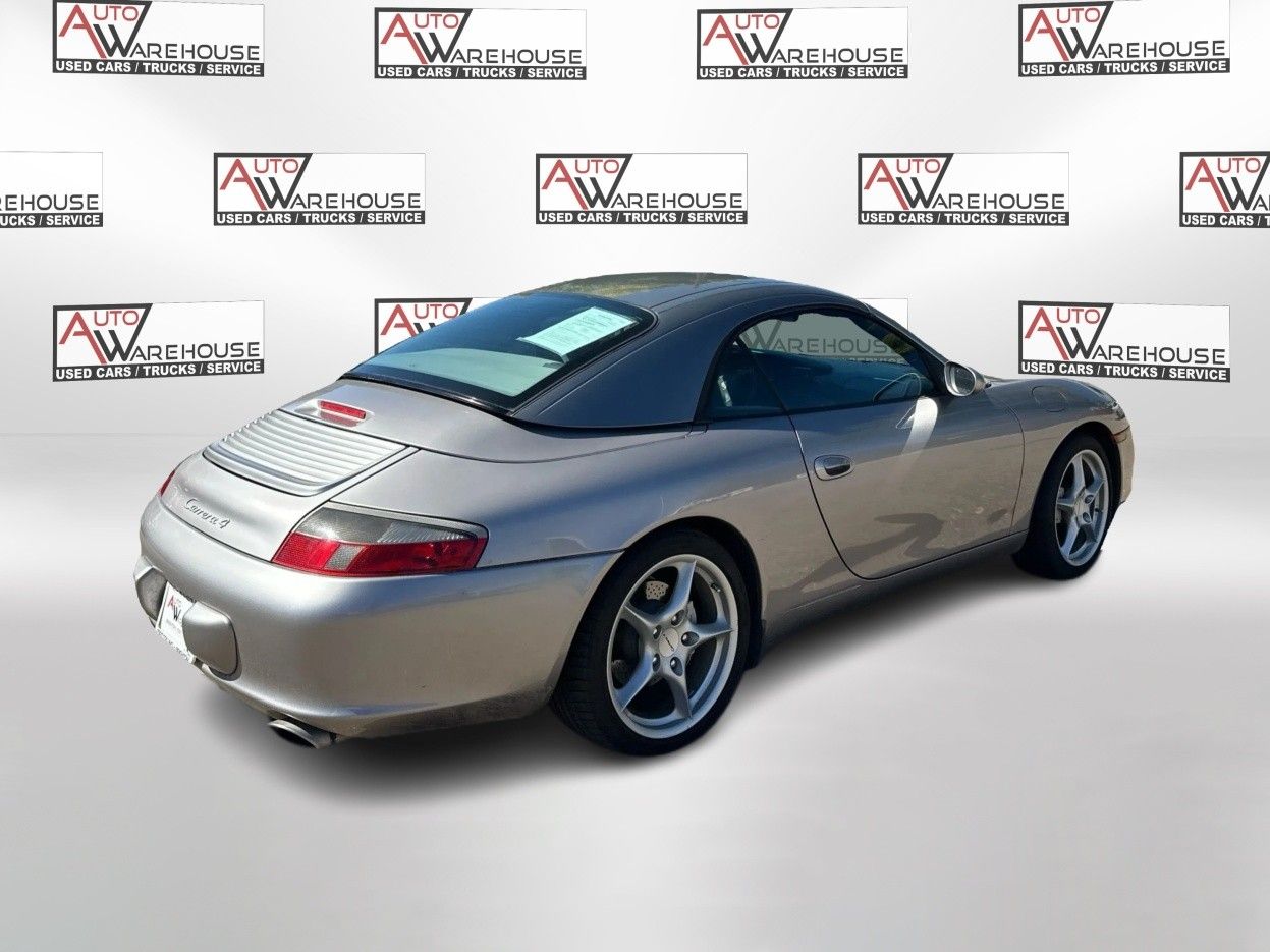2002 Porsche 911 Cabriolet photo 3