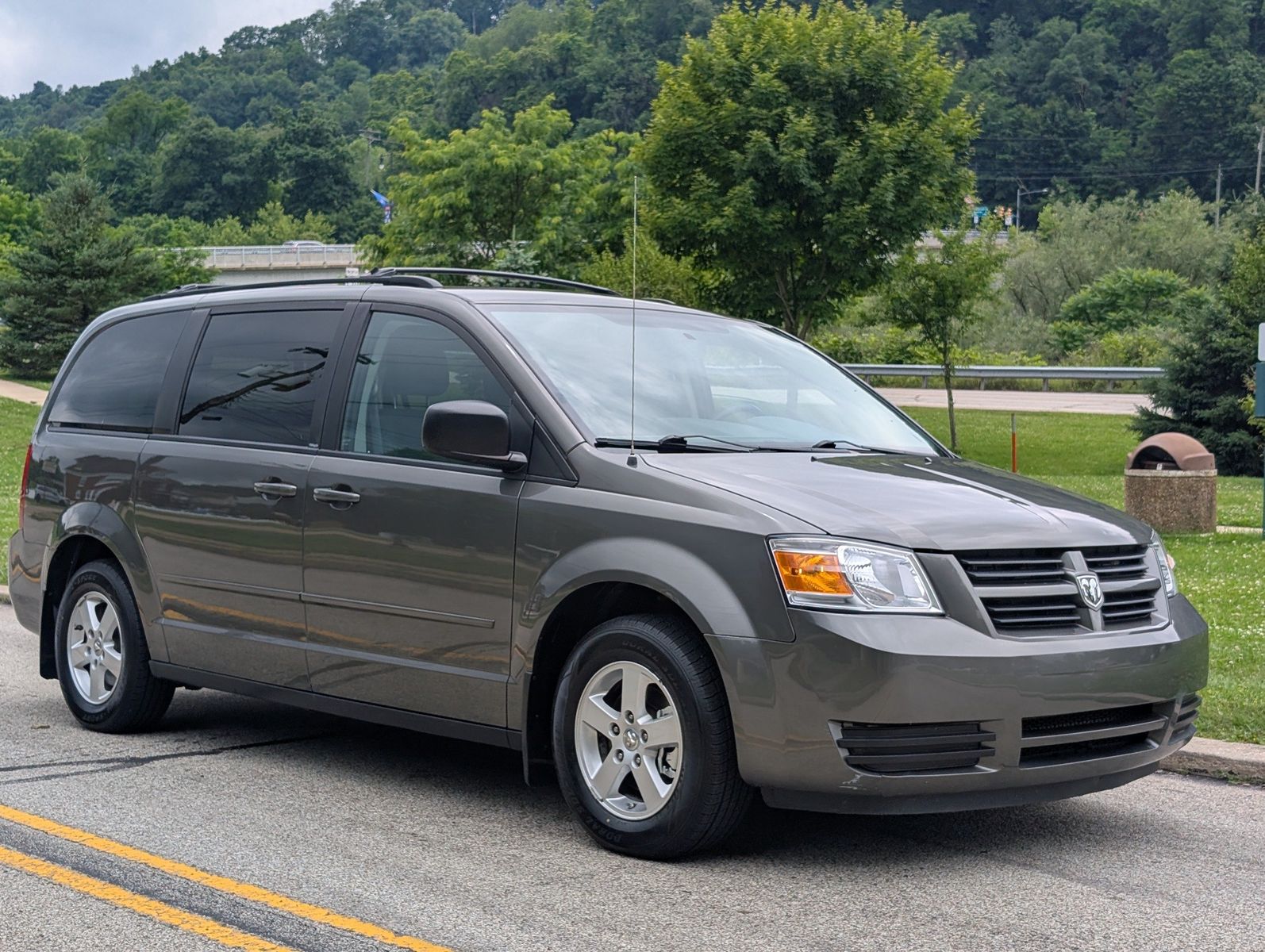 2010 Dodge Grand Caravan 2