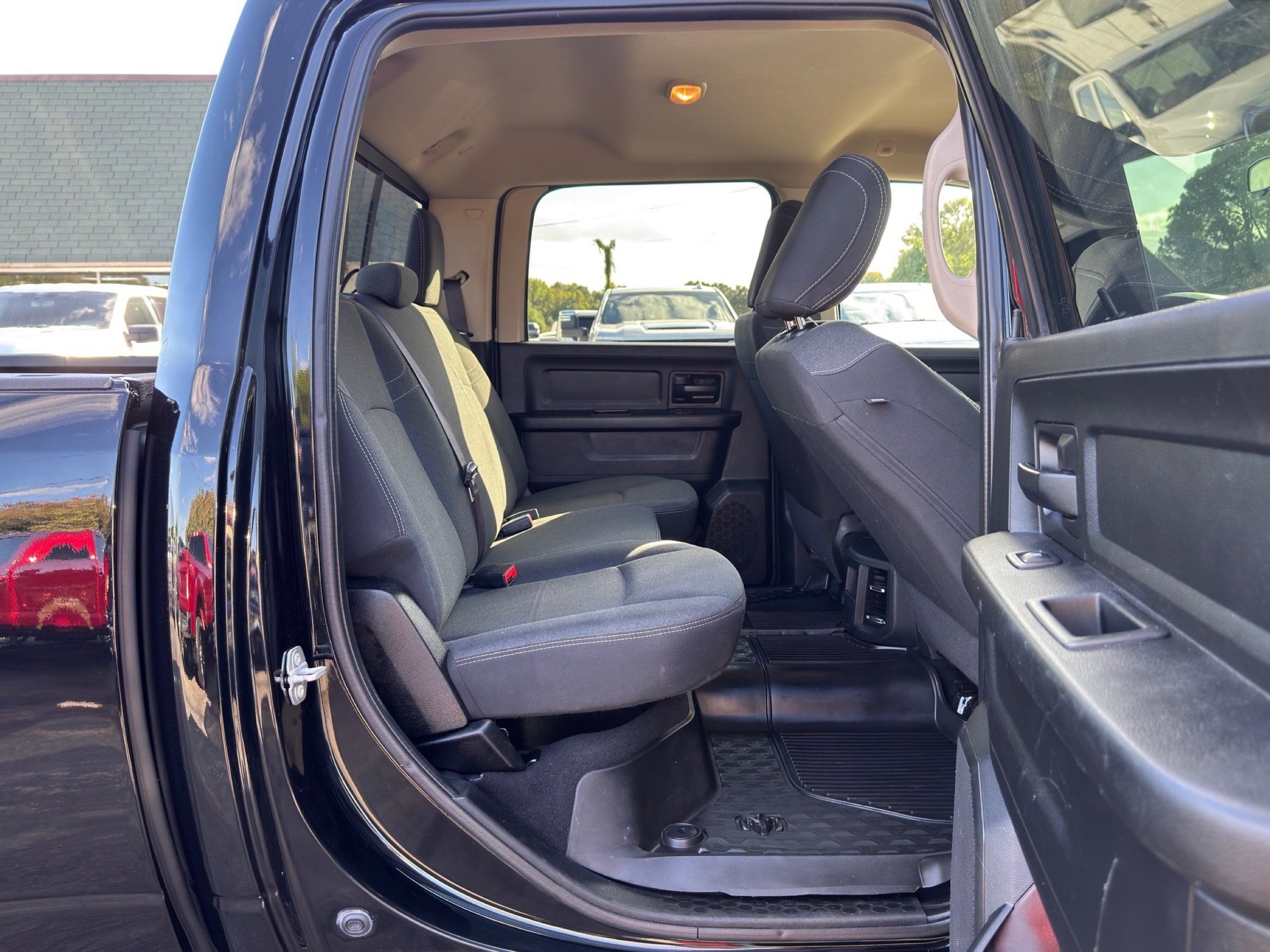 2020 Ram 3500 Tradesman photo 18