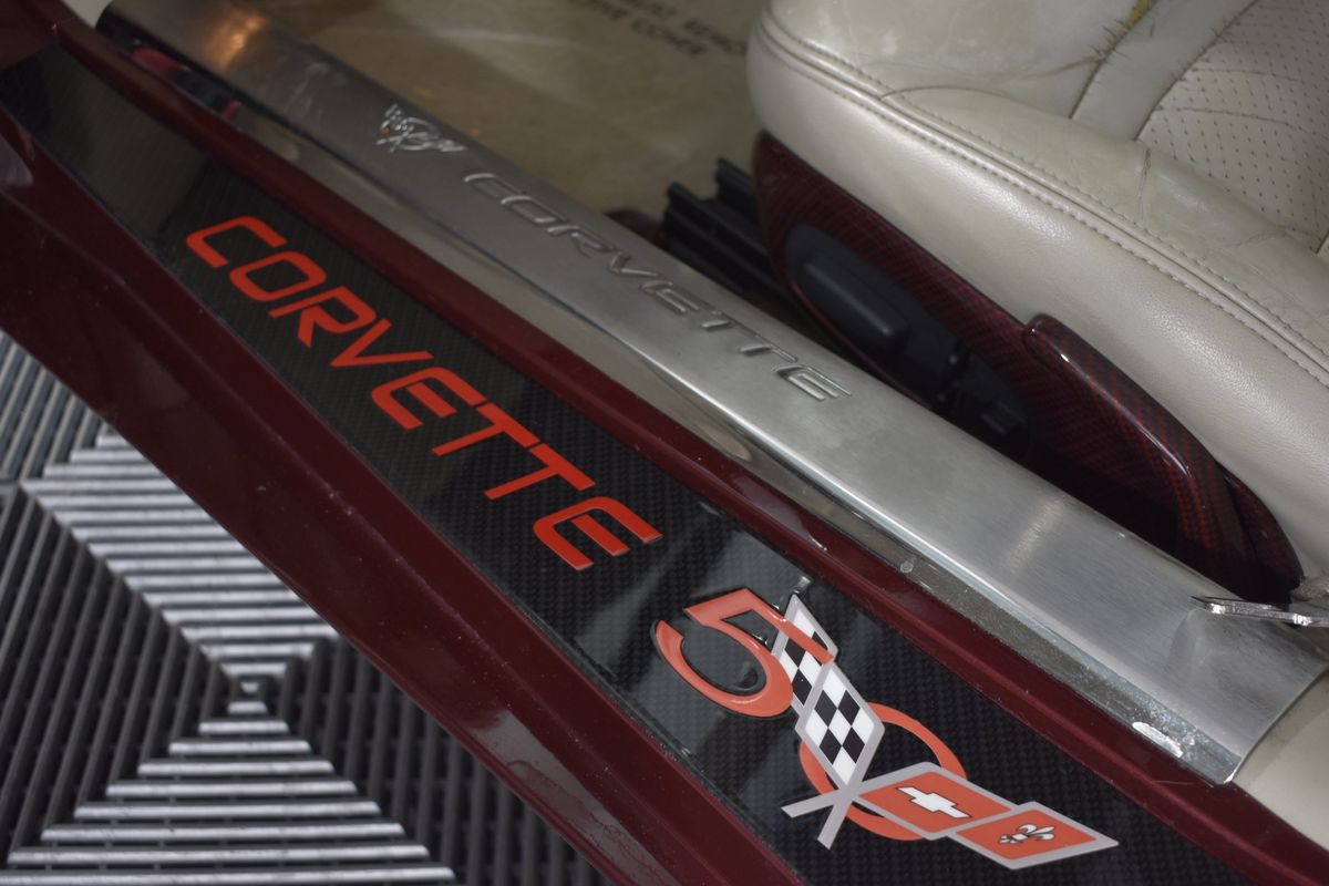 2003 Chevrolet Corvette 