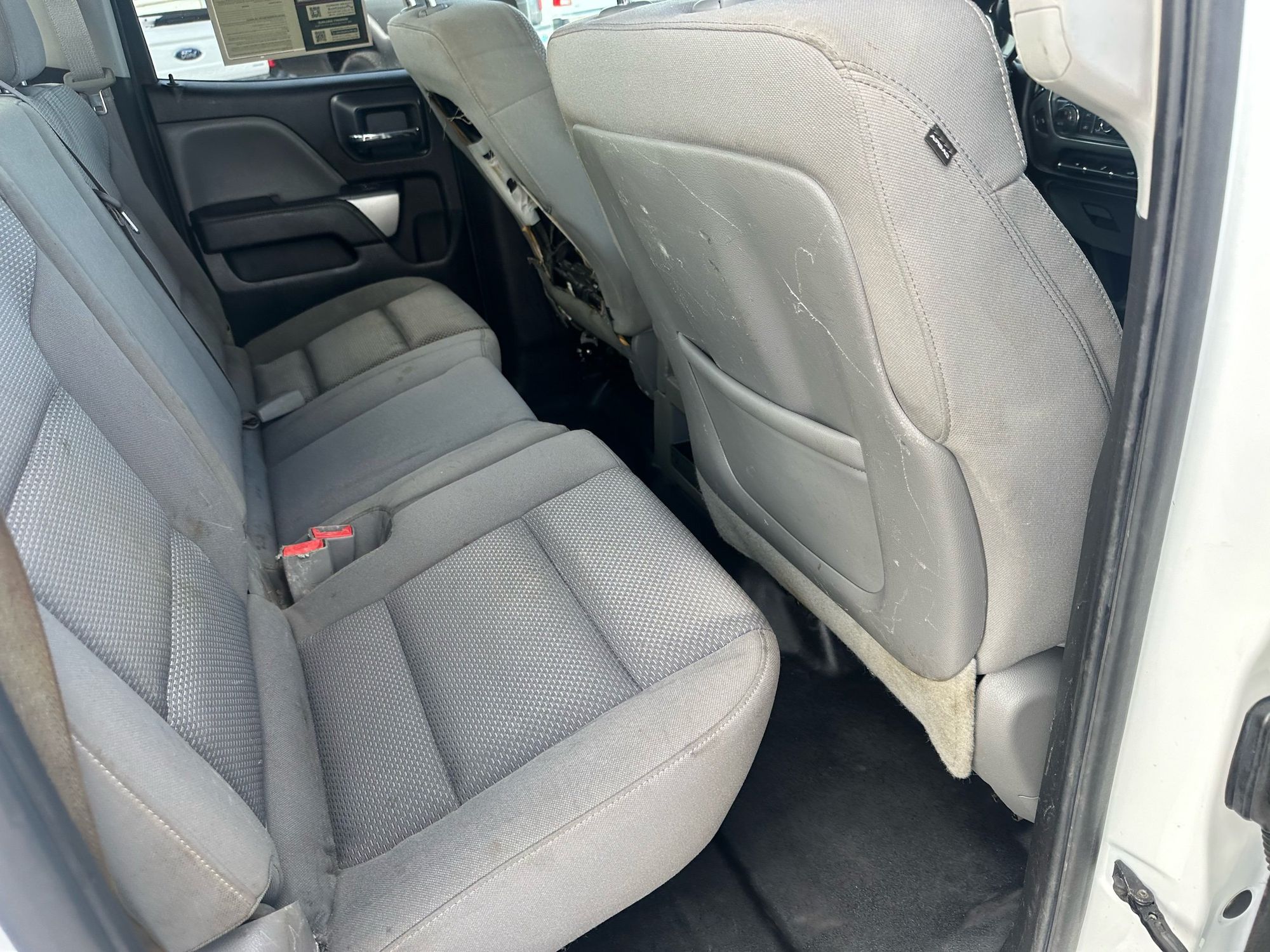 2015 Chevrolet Silverado 2500HD LT photo 25