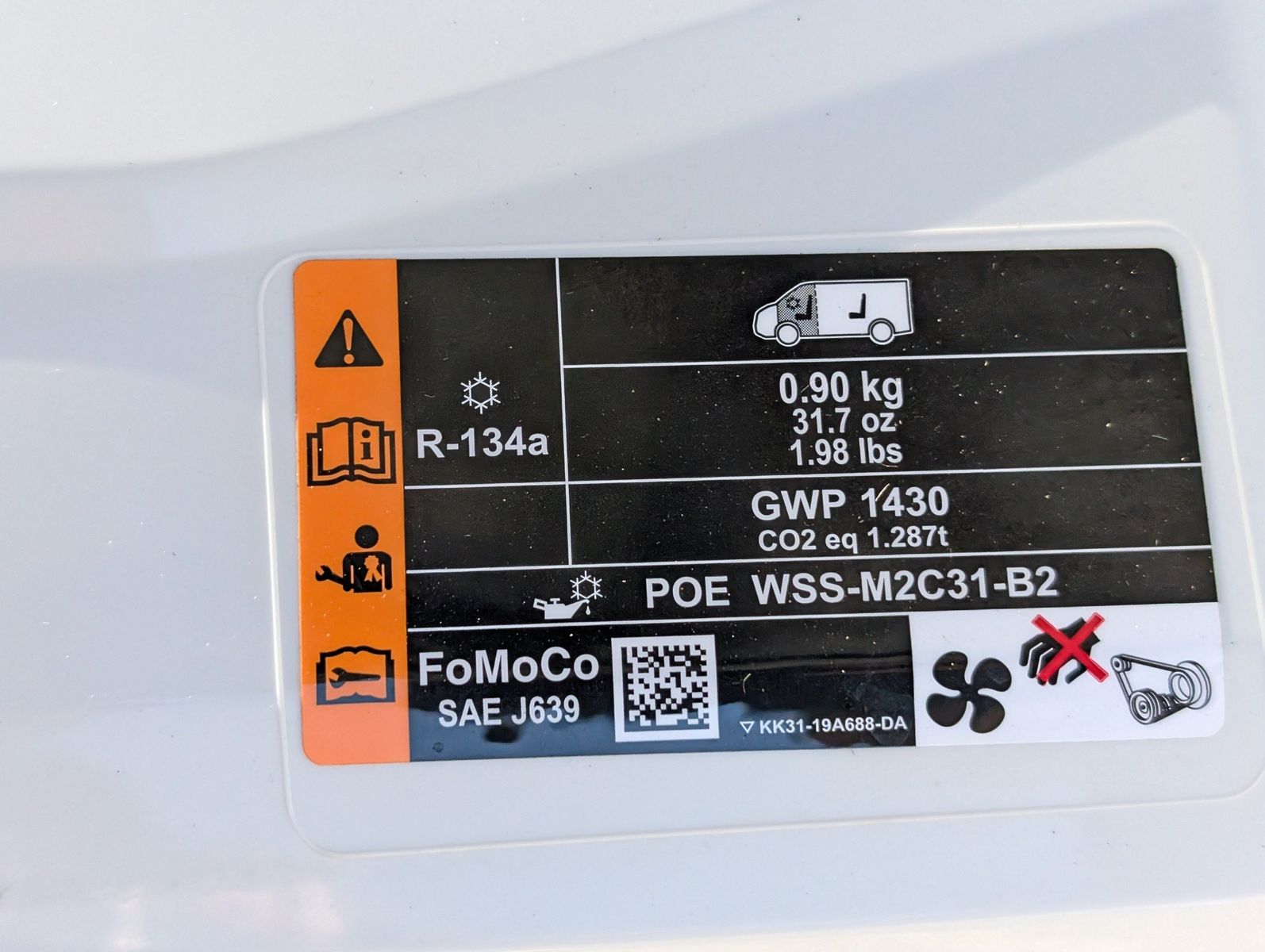 2023 Ford E-Transit-350 83