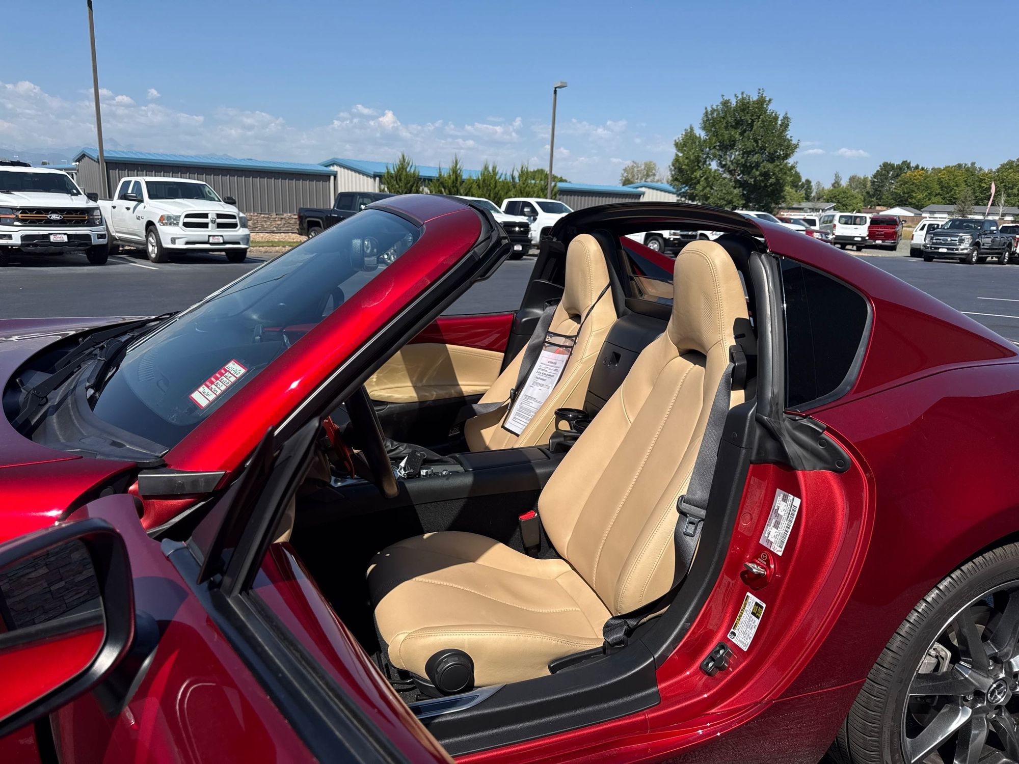 2019 Mazda MX-5 Miata Miata RF Grand Touring photo 29