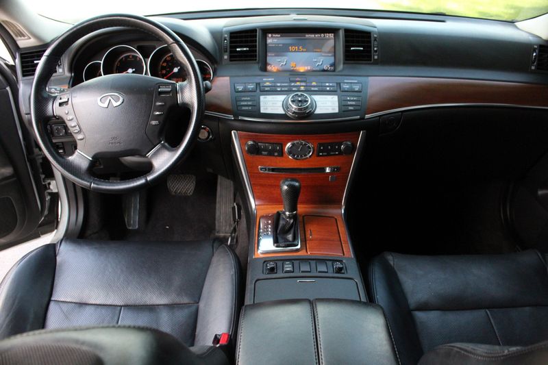 2007 Infiniti M35 Photos