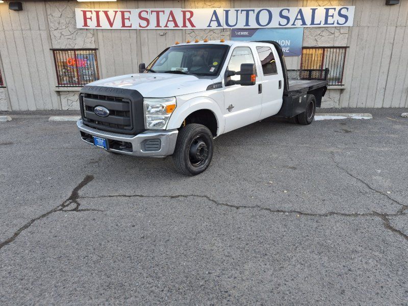 2014 Ford F-350 Super Duty Chassis Cab XL