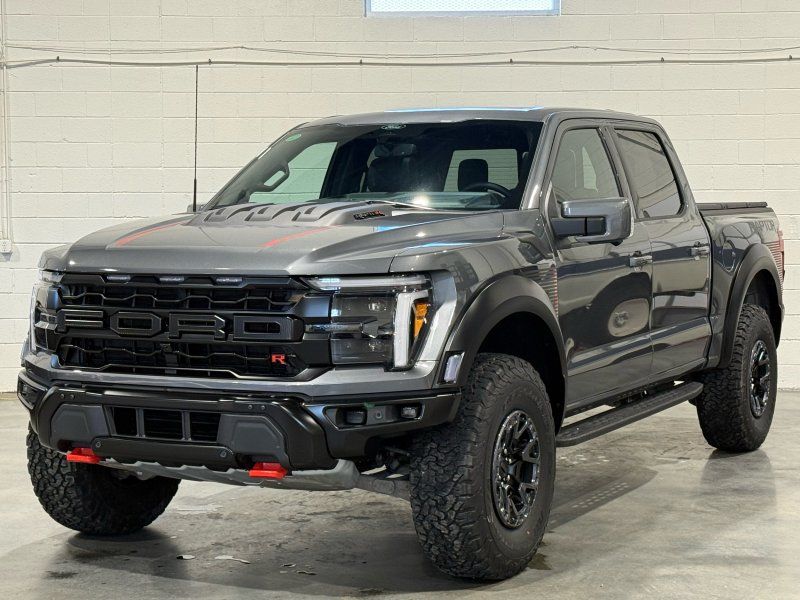 2025 Ford F-150 Raptor R