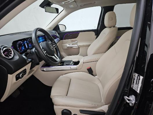 2022 Mercedes-Benz GLB GLB 250 4MATIC's photo