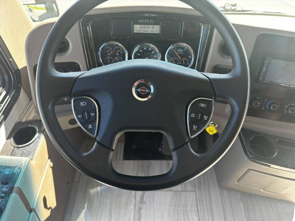 2019 Jayco Embark 67