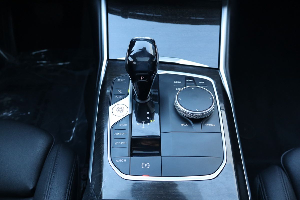 2020 BMW 330i xDrive