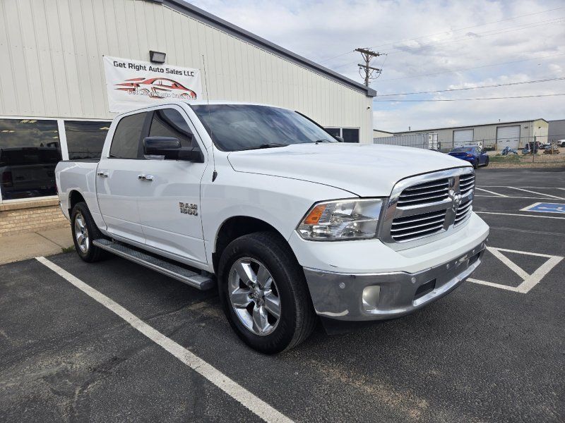 2017 RAM 1500 Big Horn 4x4 Crew Cab 5'7's photo