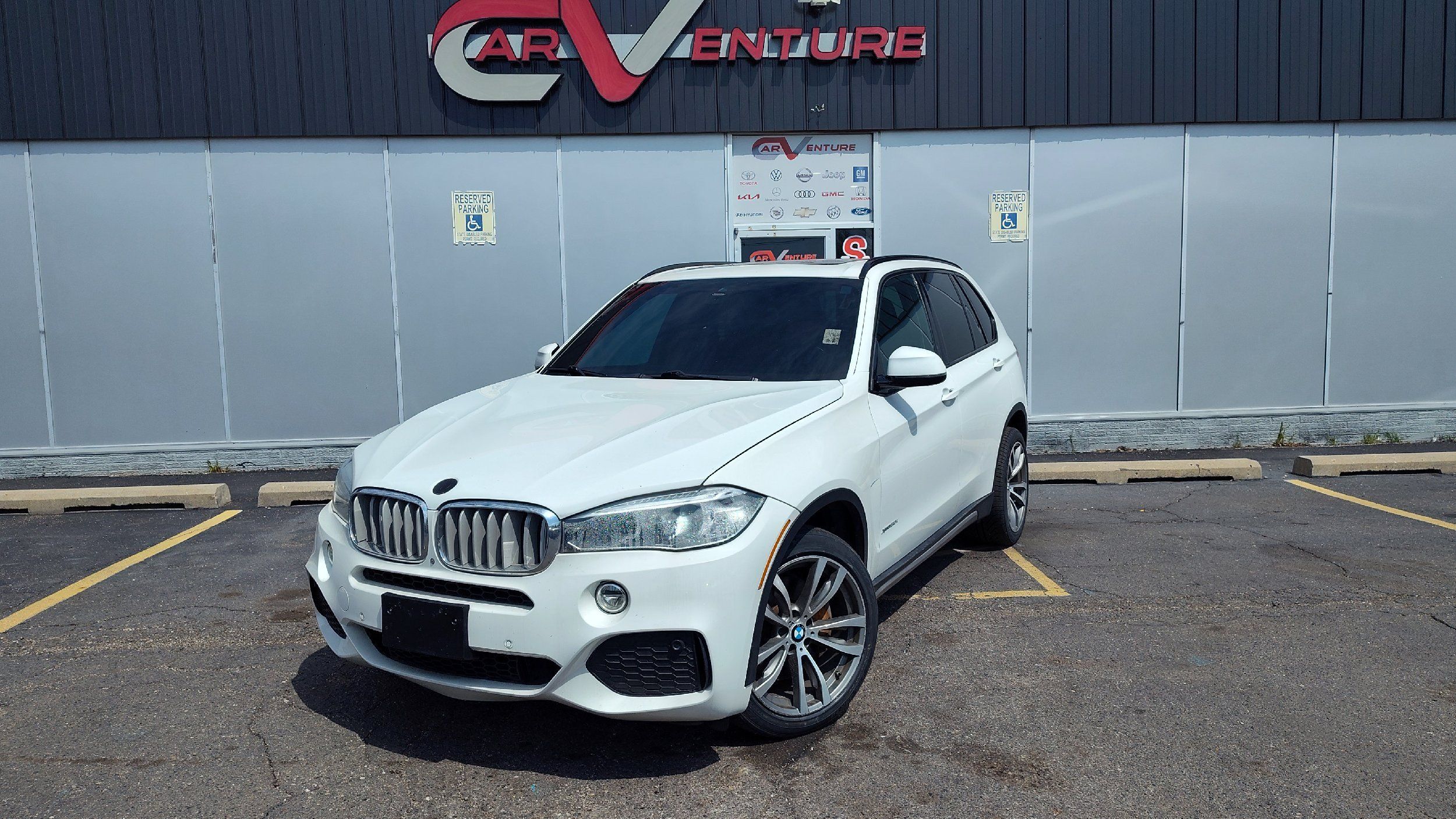 2016 BMW X5 xDrive50i M Sport Line's photo
