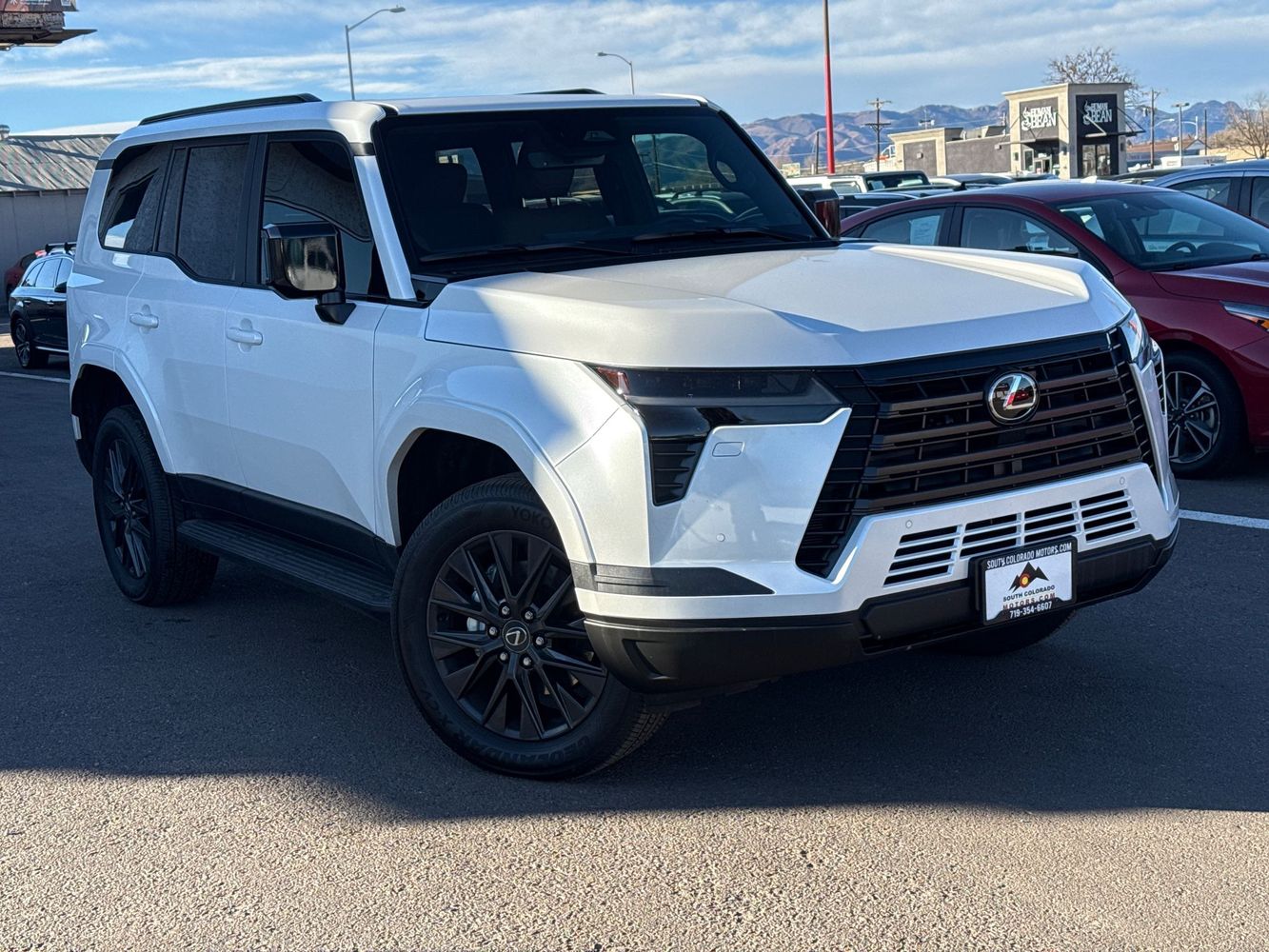 2025 Lexus GX Premium's photo