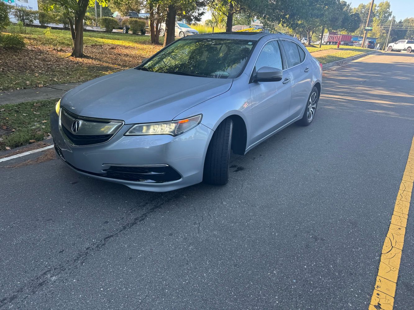 2015 Acura TLX Technology photo 19