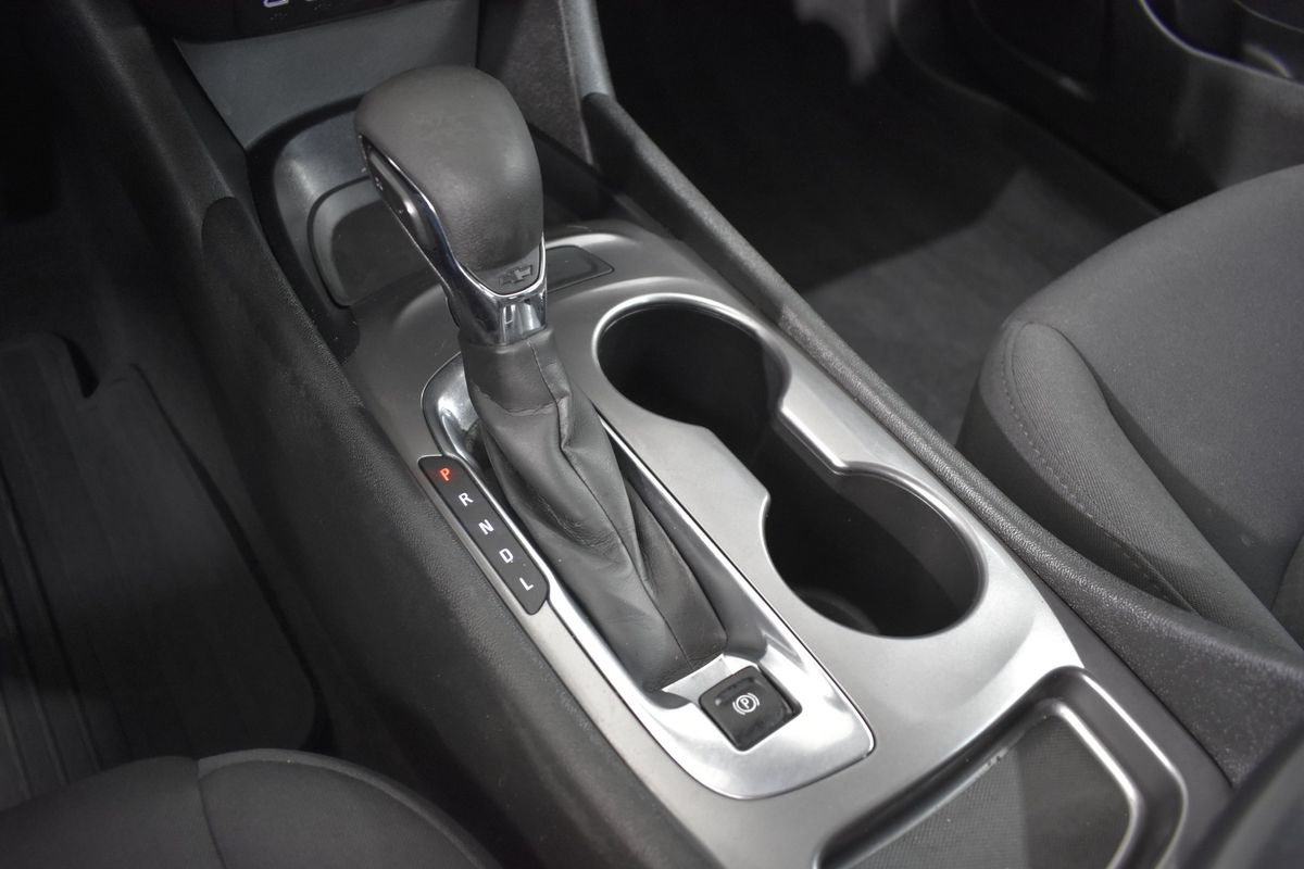2023 Chevrolet Malibu FWD 1FL