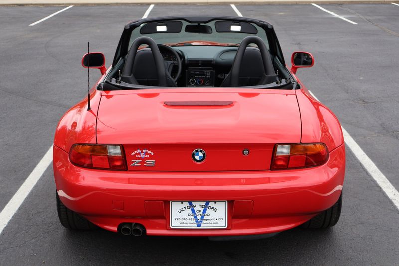 平成生まれの大工2 1998 BMW Z3 2.8 | Victory Motors of Colorado