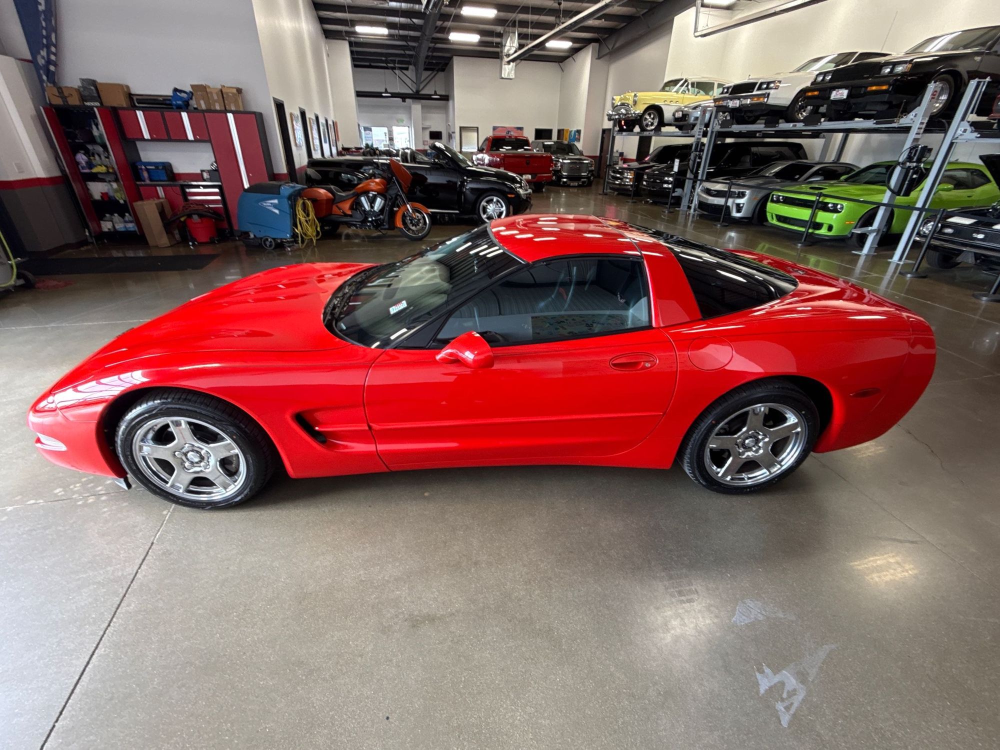 1997 Chevrolet Corvette Base photo 21