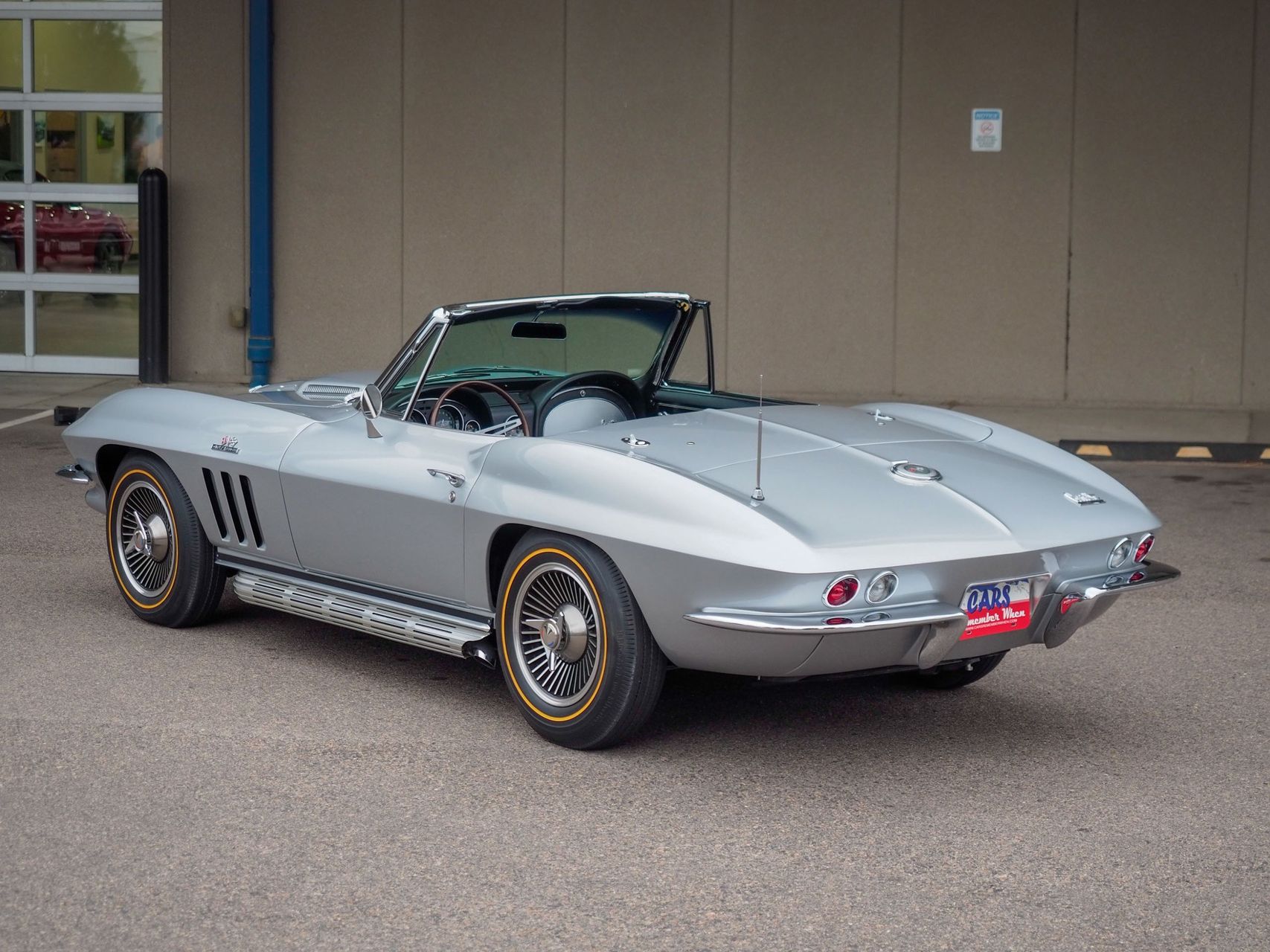 1966 Chevrolet Corvette 9