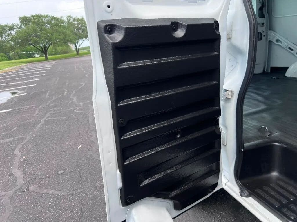 2021 Chevrolet Express Cargo #22