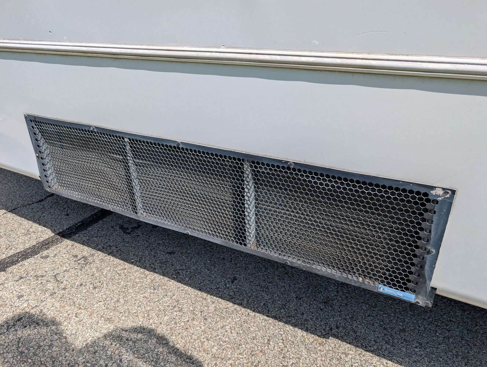 2007 Ford E-450 Cutaway 184