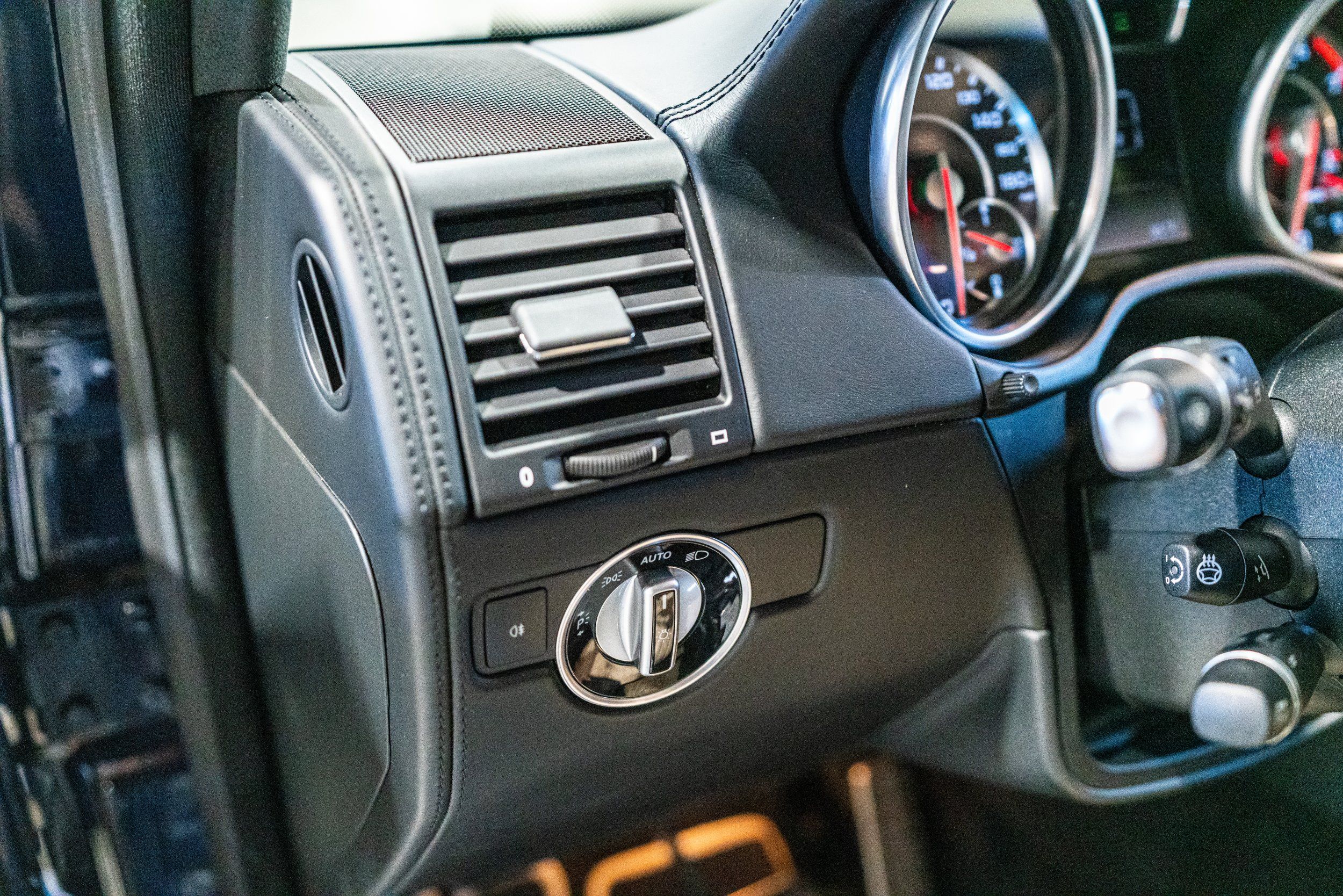 2015 Mercedes-Benz G 63 AMG 4MATIC, photo 35