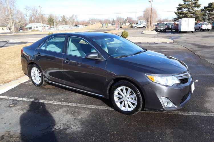 2013 Toyota Camry XLE | Victory Motors of Colorado