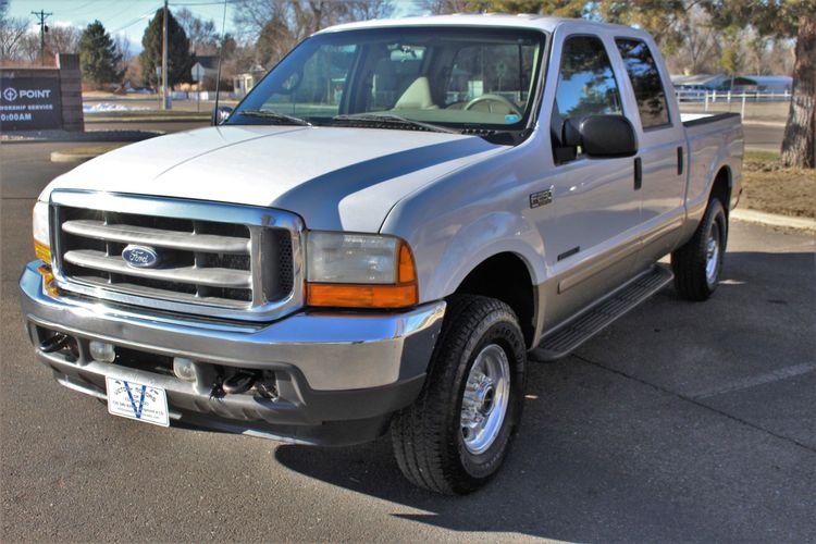 2001 Ford F-250 Super Duty Lariat | Victory Motors of Colorado