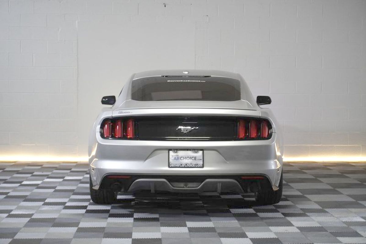 2017 Ford Mustang EcoBoost