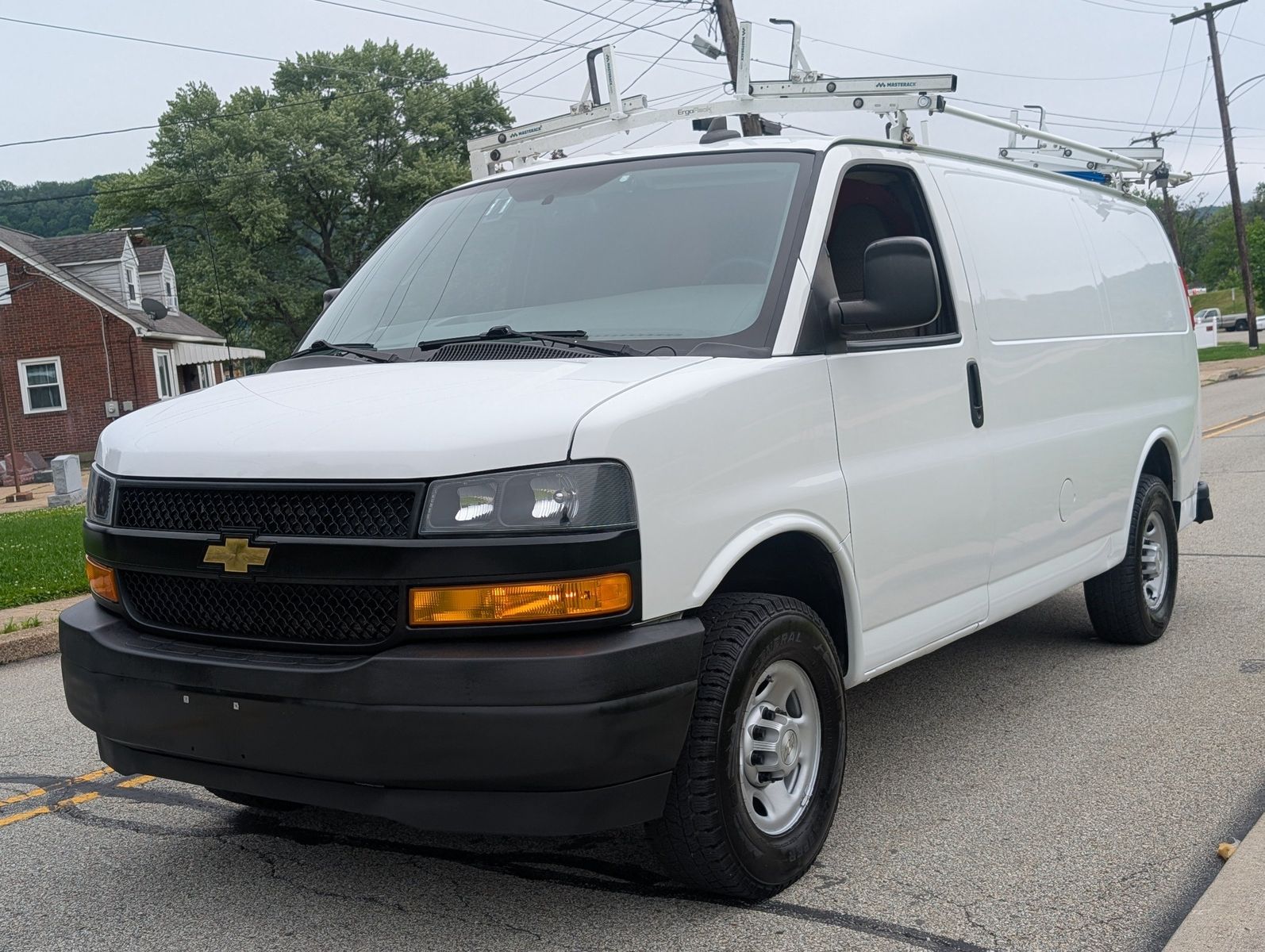 2019 Chevrolet Express 2500 21