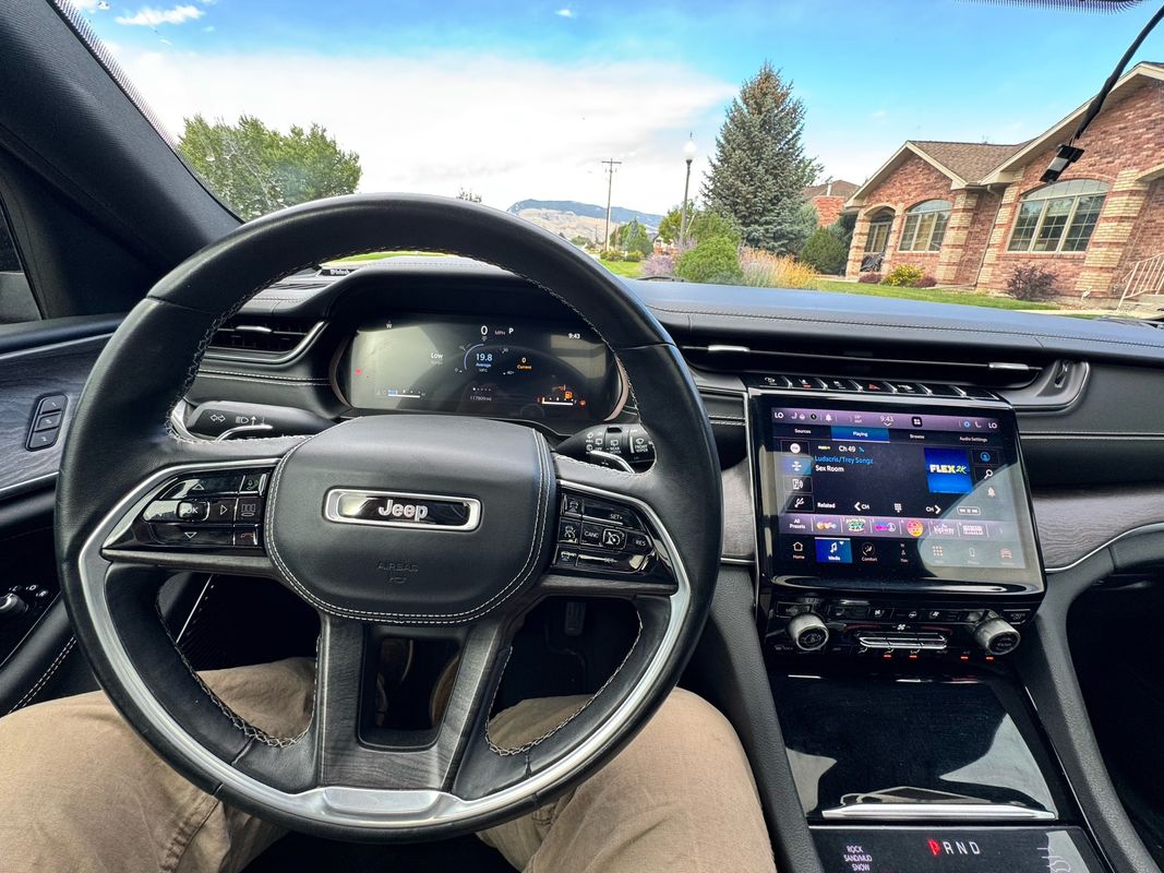 2021 Jeep Grand Cherokee L Overland - Photo 19