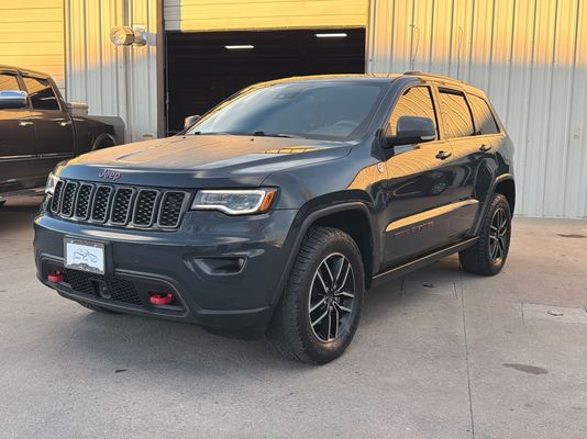 2017 Jeep Grand Cherokee Trailhawk's photo