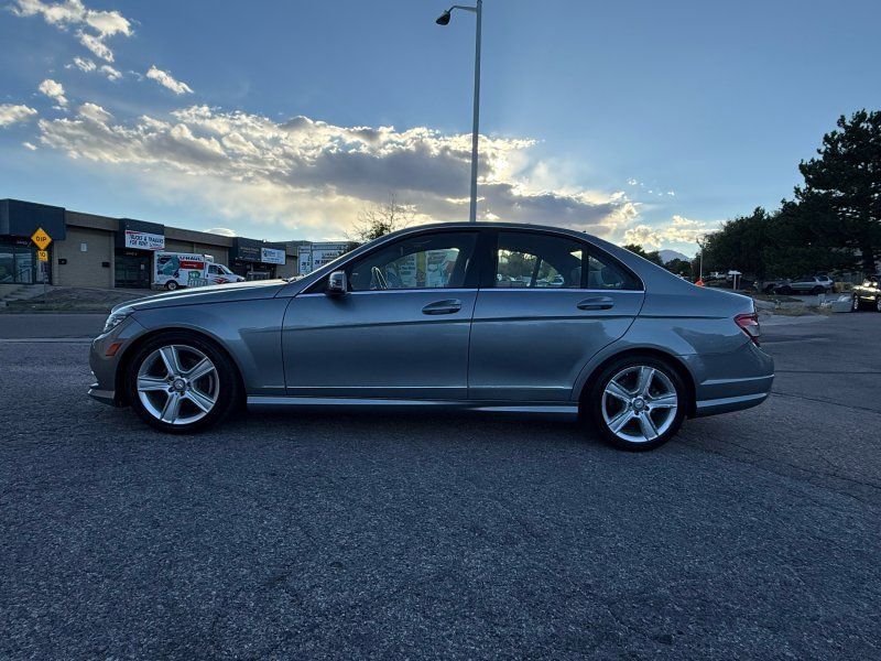 2011 Mercedes Benz C 300 Sport 4MATIC photo 4