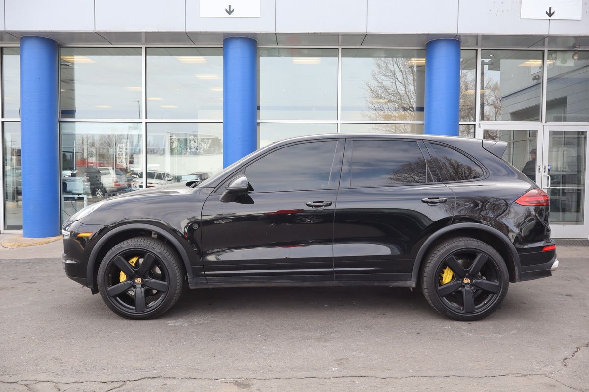2016 Porsche Cayenne S