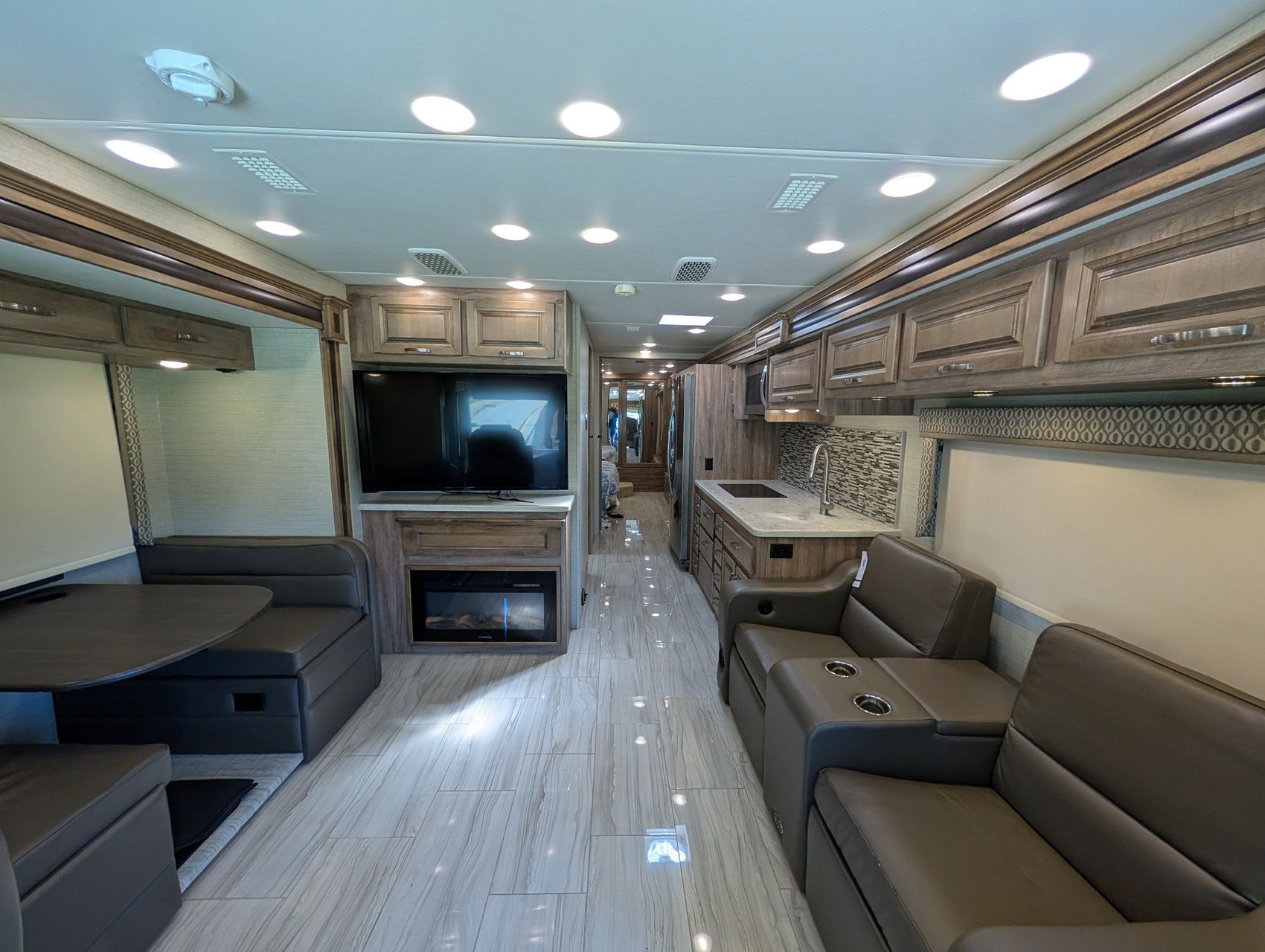 2019 Jayco Embark 81