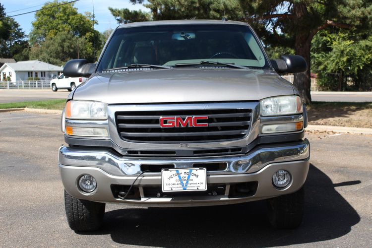 2003 GMC Sierra 2500HD SLT | Victory Motors of Colorado