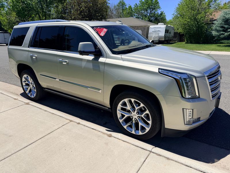 2016 Cadillac Escalade