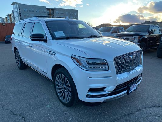 2019 Lincoln Navigator Reserve's photo