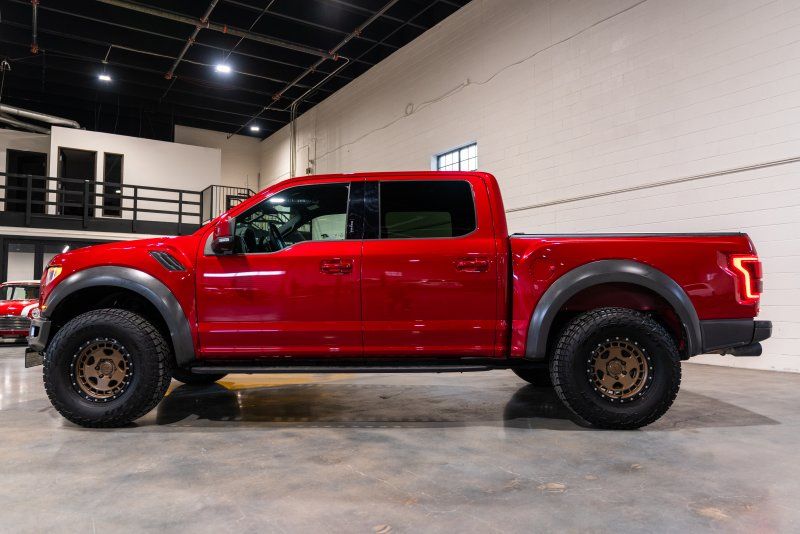 2020 Ford F-150 Raptor, photo 2
